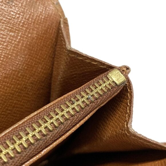 LOUIS VUITTON Porte Monnaie Zip Monogram - Bifold Wallet 144-082725 - Picture 10 of 12